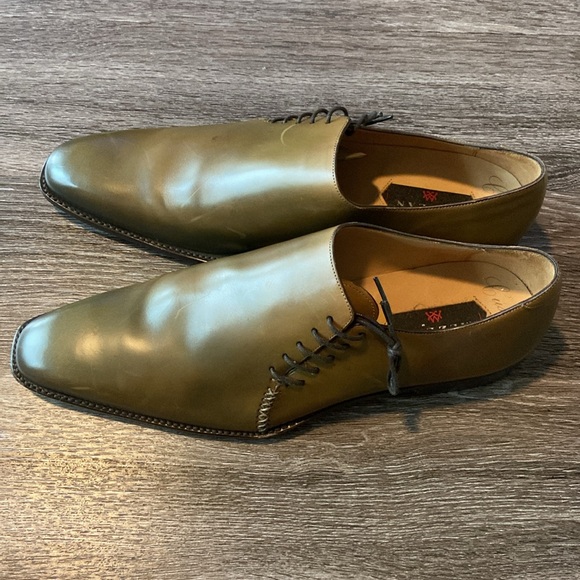 MEZLAN LOAFERS AND DRESS SHOES BUNDLE - Picture 9 of 15